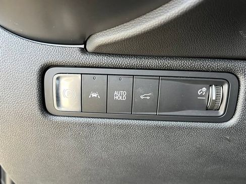 Used 2024 Chevrolet Equinox EV RS FWD image 14