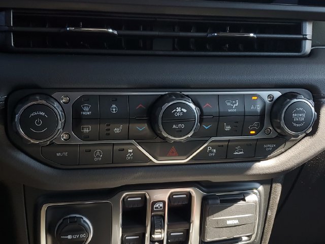 New 2026 Jeep Gladiator Mojave AWD/4WD image 30