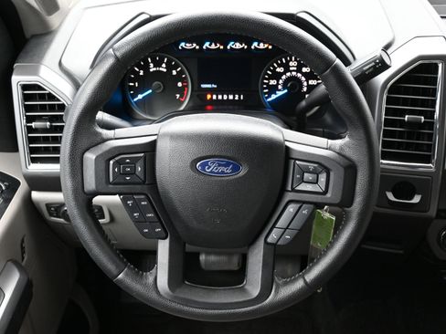 Used 2015 Ford F150 XLT w/ Equipment Group 302A Luxury image 14