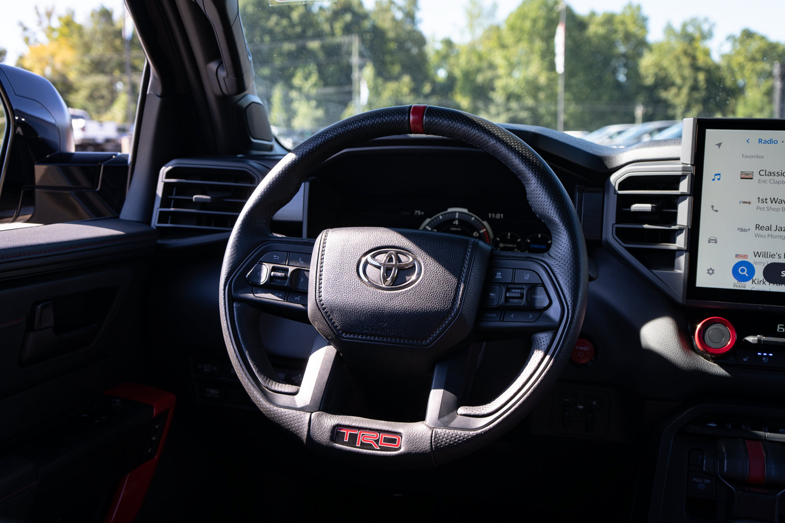 Used 2025 Toyota Tundra TRD Pro AWD/4WD image 39
