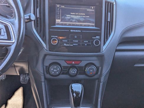 Used 2018 Subaru Crosstrek 2.0i Premium w/ Eyesight System image 20