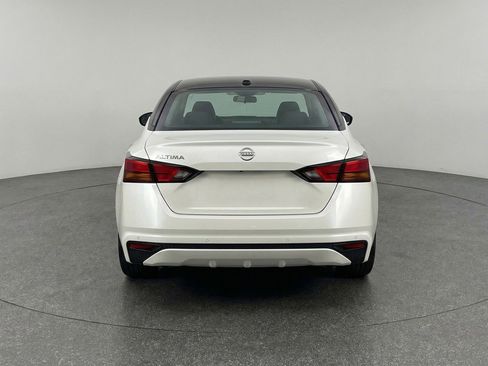 Used 2025 Nissan Altima 2.5 SV image 7