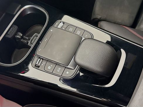 Used 2023 Mercedes-Benz CLA 250 image 19