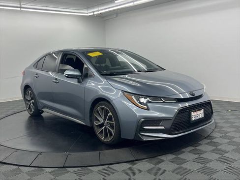 Certified 2022 Toyota Corolla SE image 2