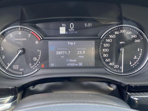 Used 2023 Cadillac XT6 Sport AWD/4WD image 16