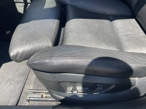 Used 2013 BMW 528i xDrive Sedan AWD/4WD image 39