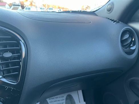 Used 2013 Nissan Juke NISMO AWD/4WD image 21