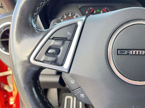 Used 2018 Chevrolet Camaro LT image 16