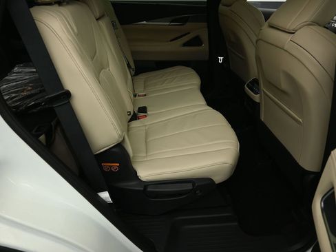 Certified 2025 INFINITI QX60 Luxe image 27