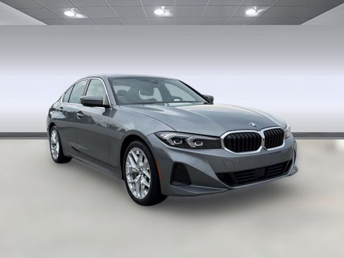 Used 2025 BMW 330i Sedan RWD image 6