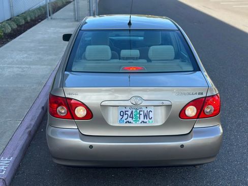 Used 2006 Toyota Corolla CE image 6