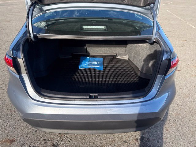New 2027 Toyota Corolla LE w/ LE Premium Package FWD image 5