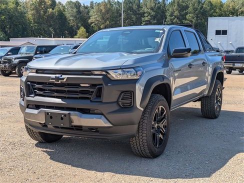 New 2025 Chevrolet Colorado Trail Boss w/ Midnight Edition image 5