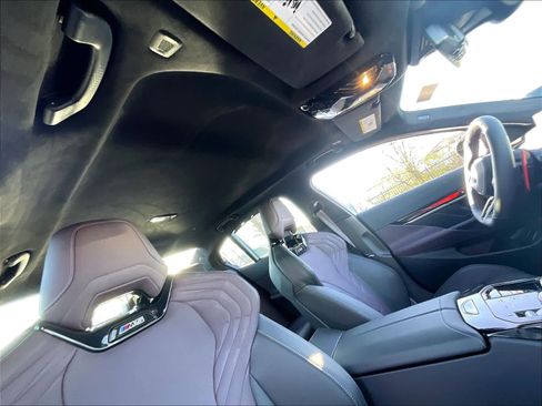 Used 2026 BMW M5 w/ Carbon Package image 24
