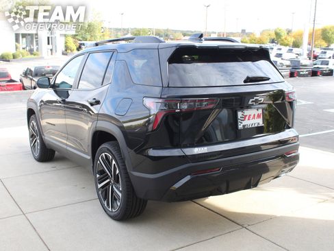 New 2026 Chevrolet Equinox RS w/ LPO, Floor Liner Package image 5
