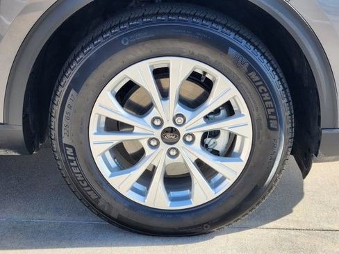 Used 2026 Ford Escape Active FWD image 11
