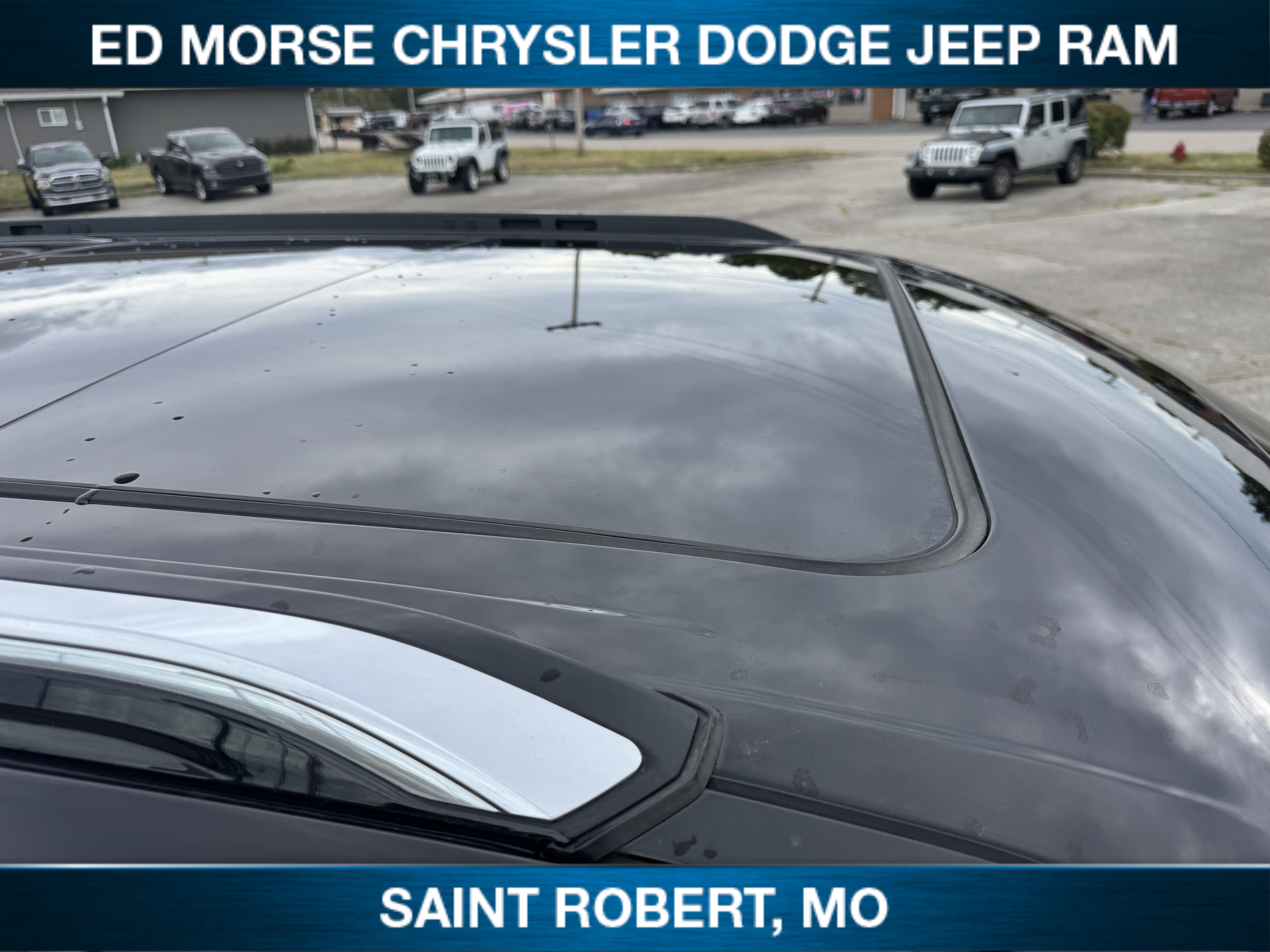 Used 2023 Jeep Grand Wagoneer L Series II AWD/4WD image 14