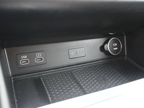 Used 2025 Genesis GV80 2.5T Standard AWD/4WD image 32