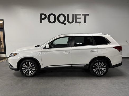 Used 2020 Mitsubishi Outlander GT image 1