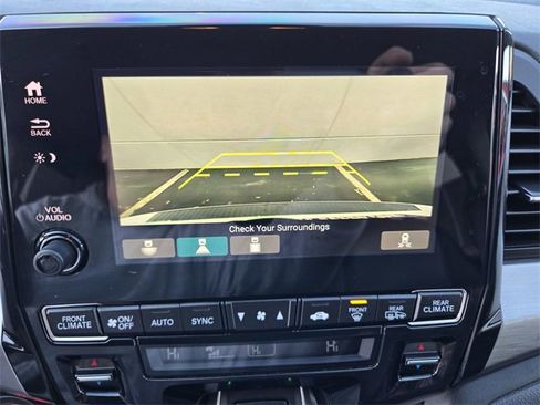 Used 2023 Honda Odyssey EX-L image 17