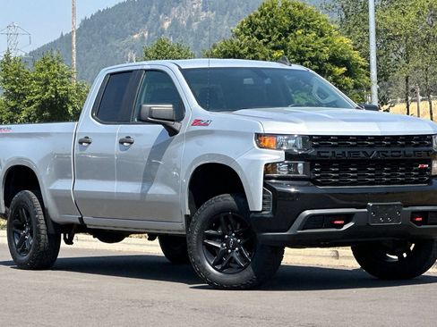 Used 2019 Chevrolet Silverado 1500 Custom Trail Boss w/ Custom Convenience Package AWD/4WD image 1