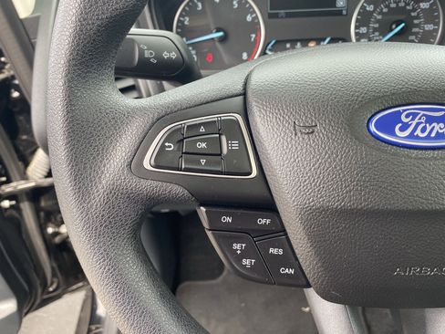 Used 2022 Ford EcoSport SE w/ SE Convenience Package image 15
