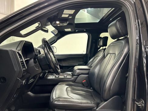 Certified 2019 Ford Expedition Limited AWD/4WD image 11