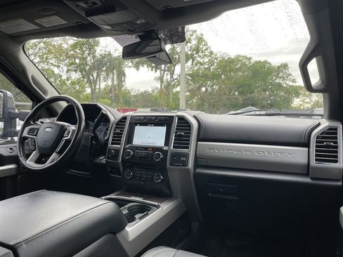 Used 2017 Ford F250 Lariat w/ Lariat Ultimate Package image 15