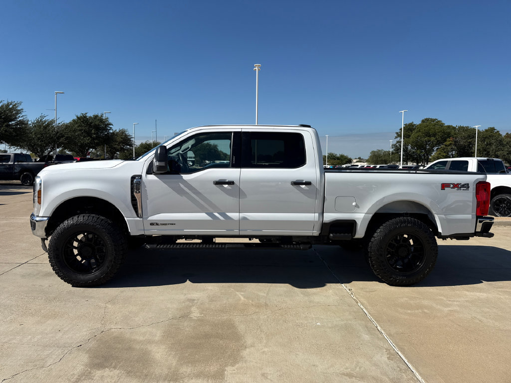 Used 2024 Ford F250 XLT w/ FX4 Off-Road Package AWD/4WD image 5