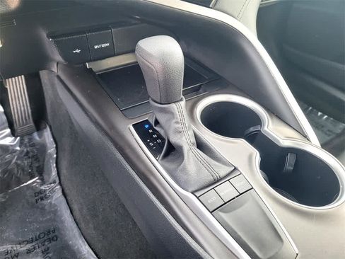 Used 2024 Toyota Camry LE image 16
