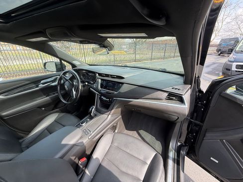 Used 2023 Cadillac XT5 Premium Luxury image 12