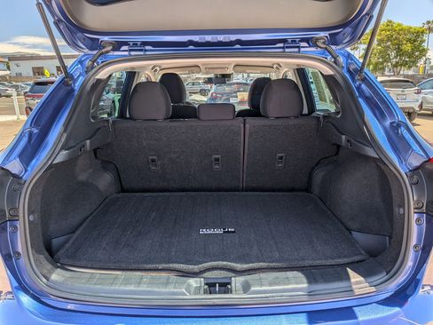 Used 2020 Nissan Rogue Sport S image 31