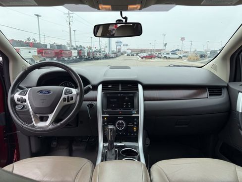 Used 2013 Ford Edge Limited image 25