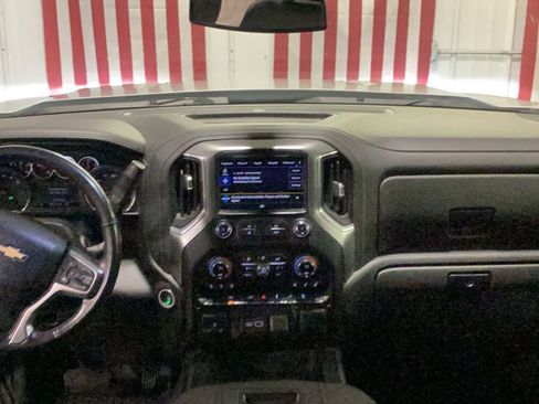 Used 2021 Chevrolet Silverado 1500 LTZ image 12