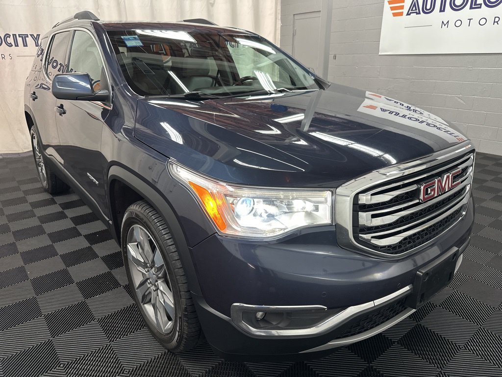 Used 2018 GMC Acadia SLT AWD/4WD image 3