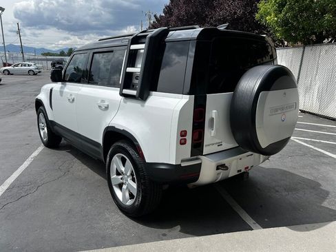 Used 2021 Land Rover Defender 110 SE AWD/4WD image 5