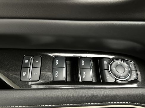 Used 2024 Cadillac Escalade Sport w/ LPO, ONYX Package AWD/4WD image 22