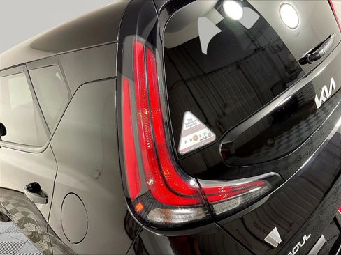 Used 2024 Kia Soul LX w/ Option Group 015 FWD image 22