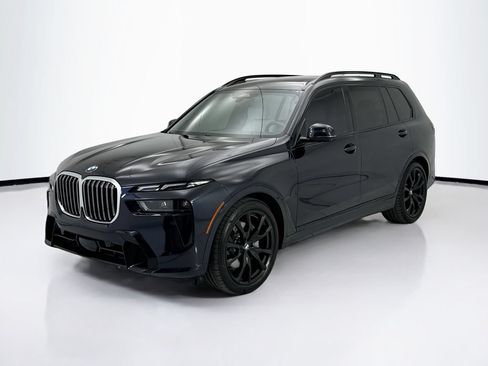 Used 2024 BMW X7 xDrive40i w/ M Sport Package AWD/4WD image 1