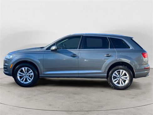 Used 2017 Audi Q7 3.0T Premium image 3