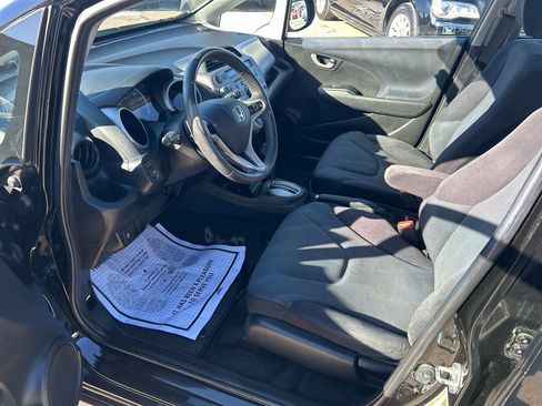 Used 2011 Honda Fit Sport image 10