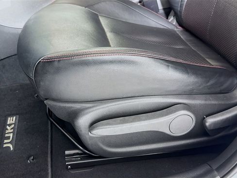Used 2017 Nissan Juke SL image 19