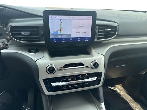 Used 2023 Ford Explorer XLT w/ Equipment Group 202A AWD/4WD image 14