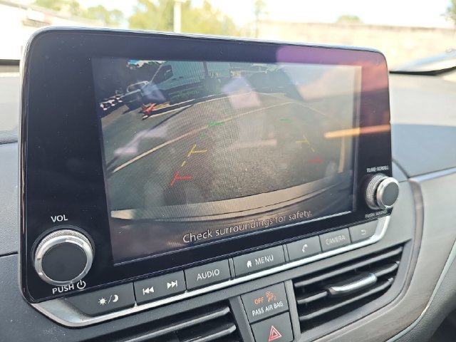 Used 2024 Nissan Altima 2.5 SV FWD image 20