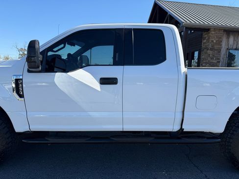 Used 2019 Ford F250 XLT w/ XLT Value Package image 33