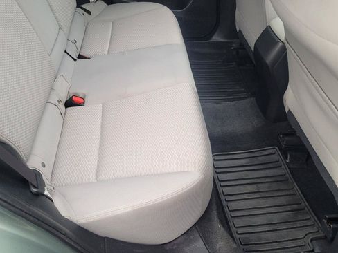 Used 2014 Subaru Forester 2.5i Premium w/ All-Weather Package AWD/4WD image 28