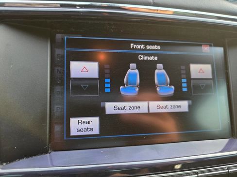 Used 2014 Jaguar XJ R LWB RWD image 23