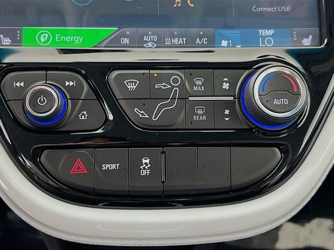 Used 2020 Chevrolet Bolt LT FWD image 16