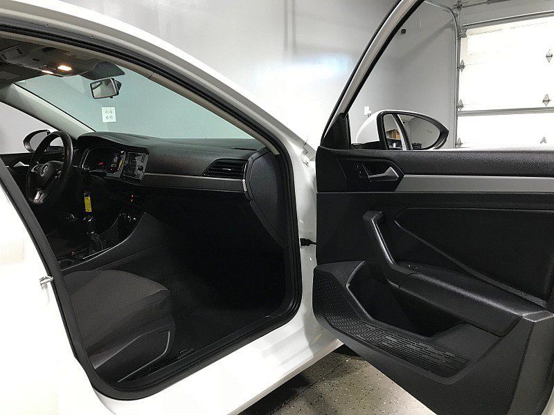 Used 2019 Volkswagen Jetta S w/ Driver Assistance Package FWD image 12