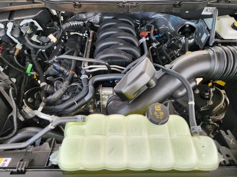 New 2025 Ford F150 XLT w/ Equipment Group 302A MID image 26